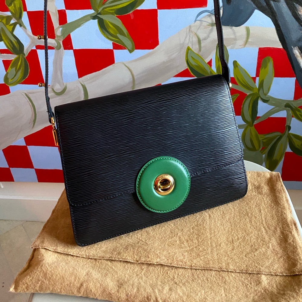 Louis Vuitton Sac Friedland Black and Green Epi Leather
